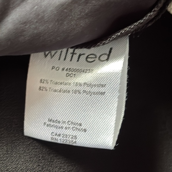 Wilfred Black High Waist Pleated Shorts - Picture 10 of 11